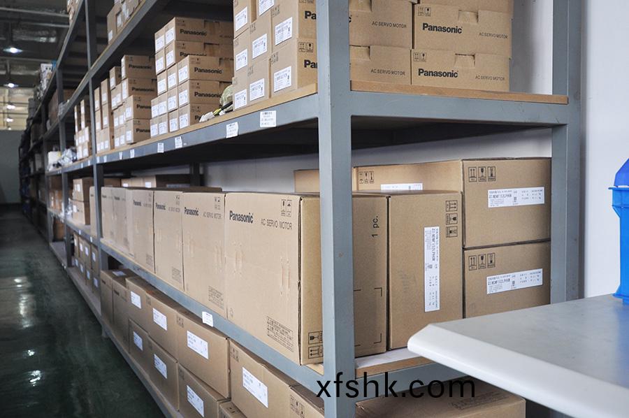 倉庫(ku)一角(jiao)