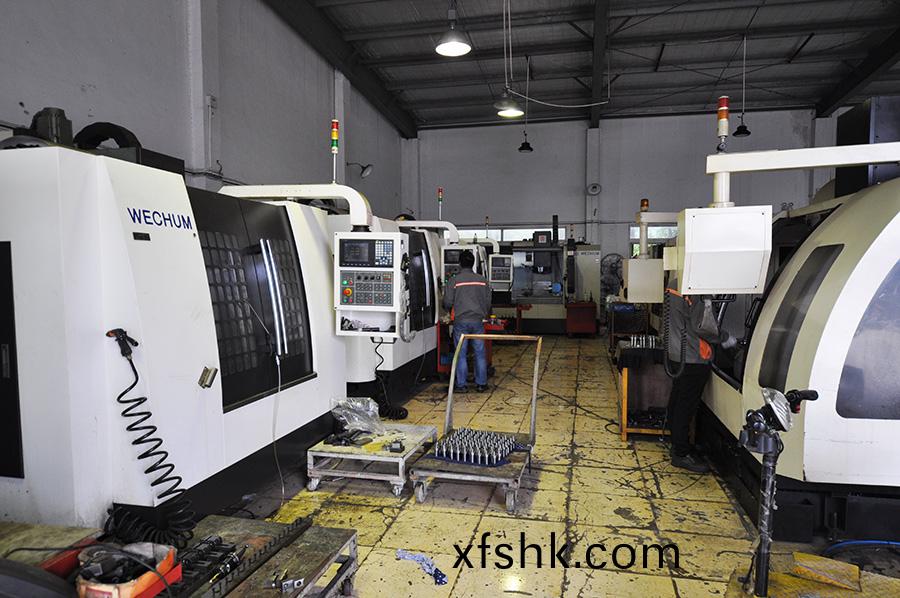 車(che)間(jian)一(yi)角(jiao)